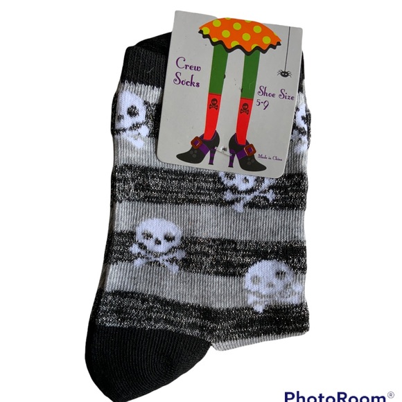 Halloween Socks Skeleton Silver Black Cat Socks Low Cut Unisex Bundle 2 Pairs - Picture 5 of 11